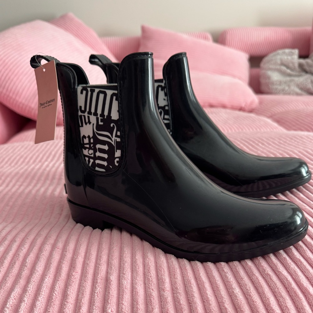 Juicy Couture Rain Boots NWT